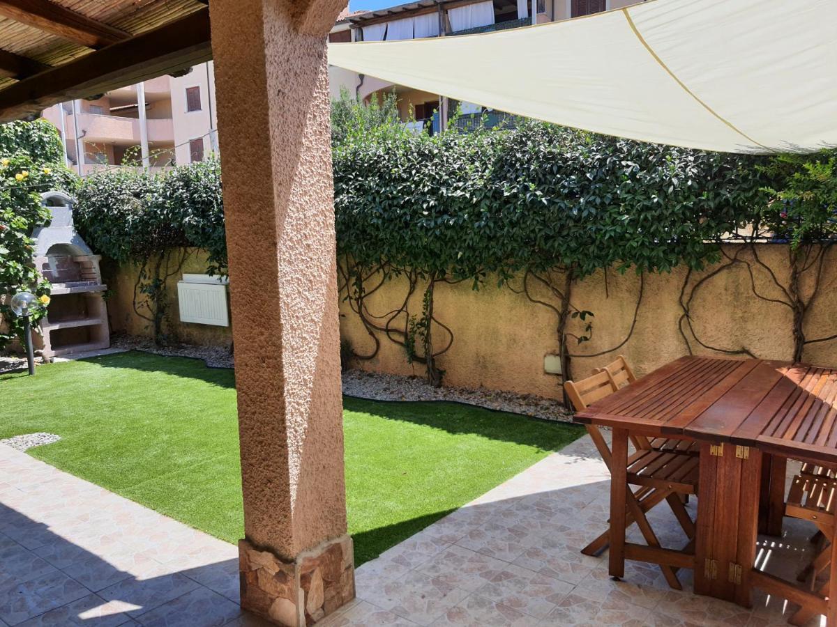 Casa Azzurra Olbia Mare Appartement Buitenkant foto